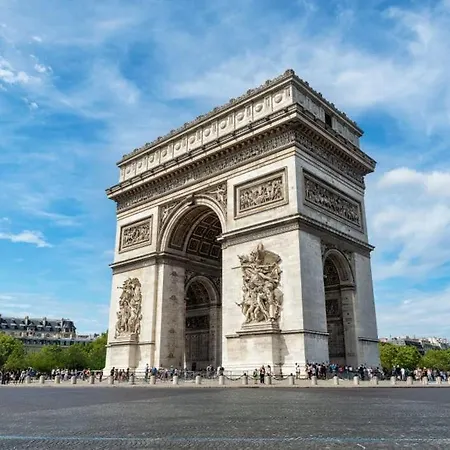 Apartment A4#premium#arc De Triomphe#champselysees#3bedrooms#ac Paris