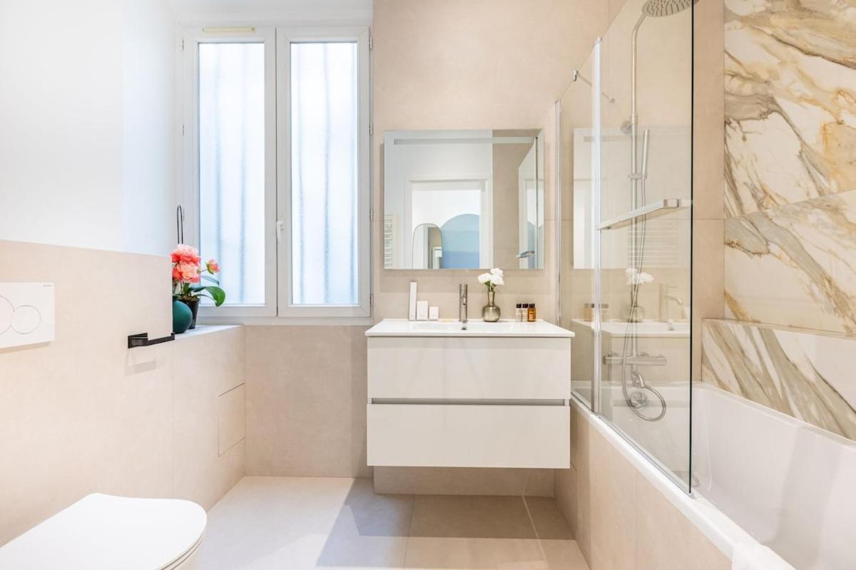A4#premium#arc De Triomphe#champselysees#3bedrooms#ac Apartment